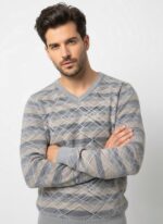 Men's Classic Argyle V-Neck Sweater - Image 2
